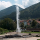 Самый горячий гейзер в Европе находится в центре г. Сапарева-Баня